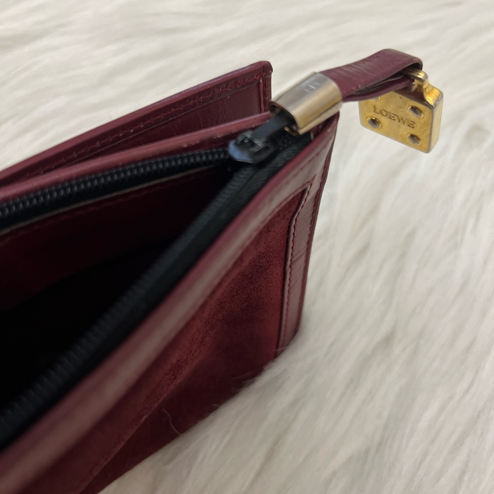 LOEWE - BURGUNDY LEATHER SUEDE COMPACT BIFOLD PASSPORT HOLDER SNAP WALLET - Picture 5 of 10